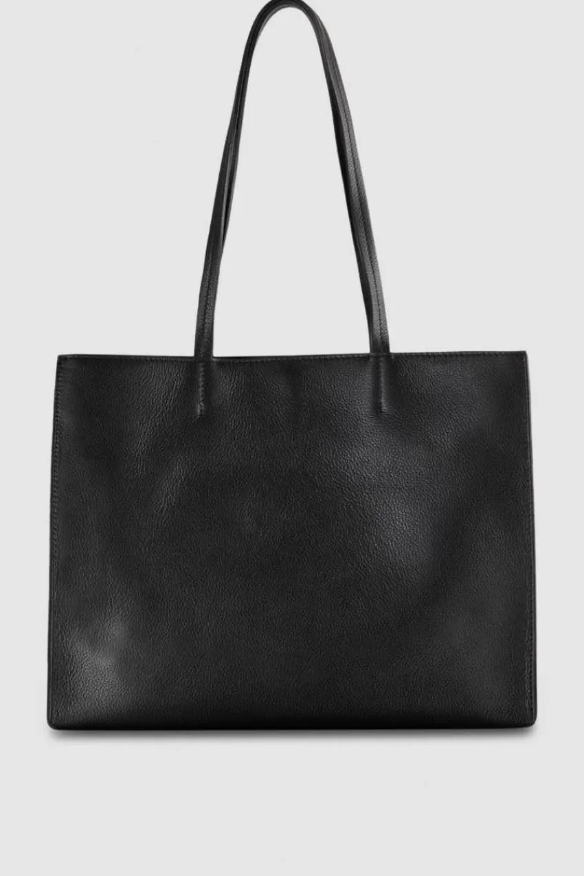 borsa_shopping_in_pelle_martellata_2.webp Patrizia Pepe Shopping<Borsa shopping in pelle martellata