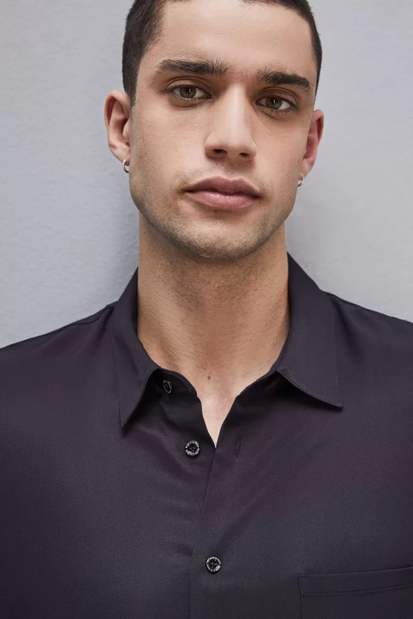 camicia_manica_corta_in_twill_di_viscosa_5-1.webp Uomo Patrizia Pepe T-Shirt E Camicie<Camicia manica corta in twill di viscosa