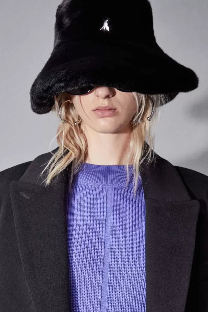 cappello_in_tessuto_sintetico_2.webp Patrizia Pepe Cappelli E Guanti<Cappello in tessuto sintetico