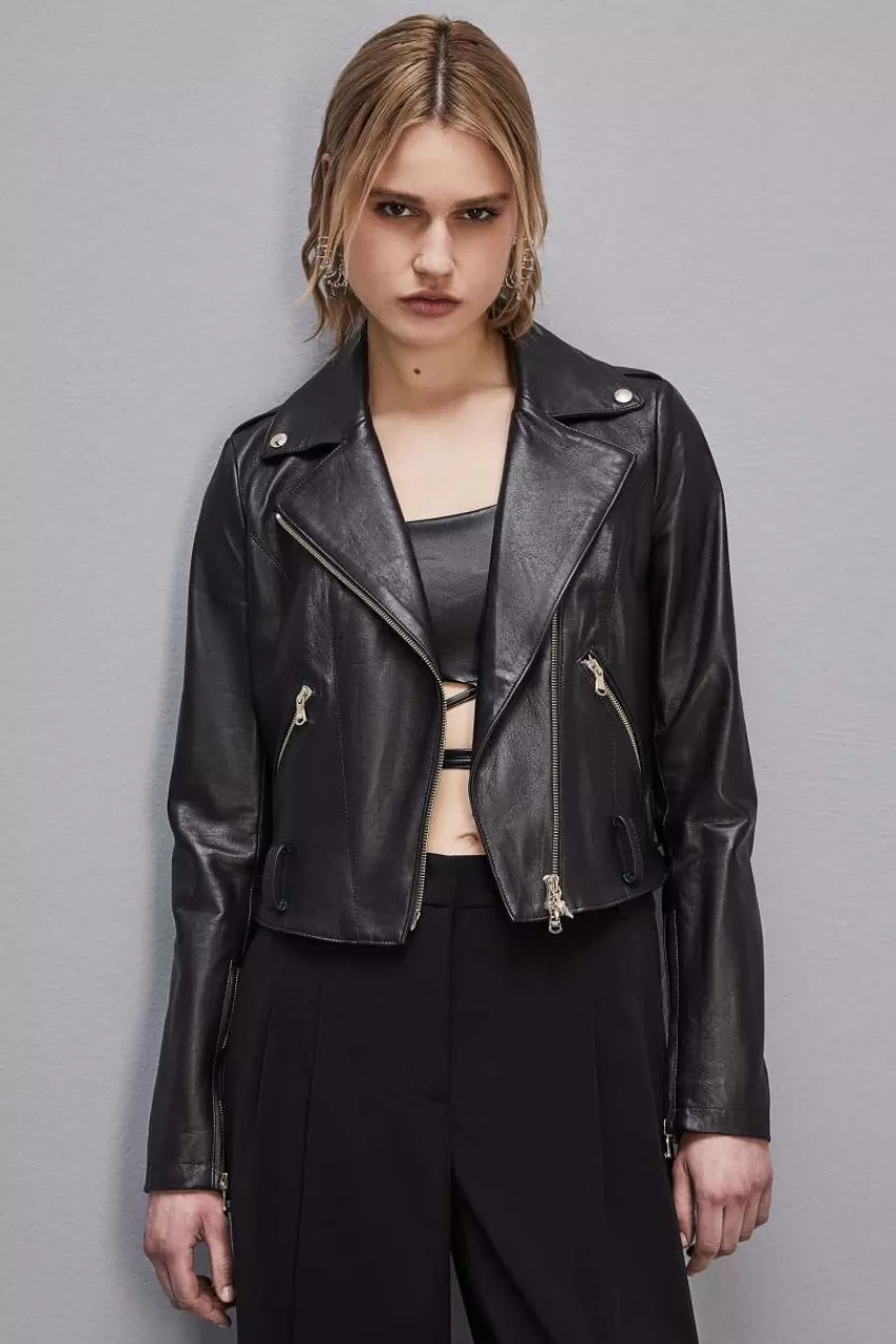 chiodo_in_pelle_3.webp Patrizia Pepe Giubbotti In Pelle<Chiodo in pelle