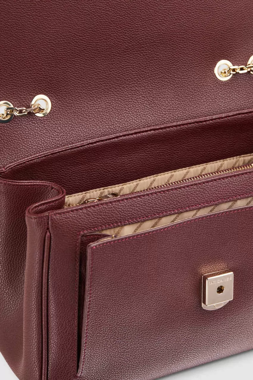 fly_borsa_a_spalla_in_pelle_con_catena_4-1.webp Patrizia Pepe Tracolla<Fly Borsa a spalla in pelle con catena