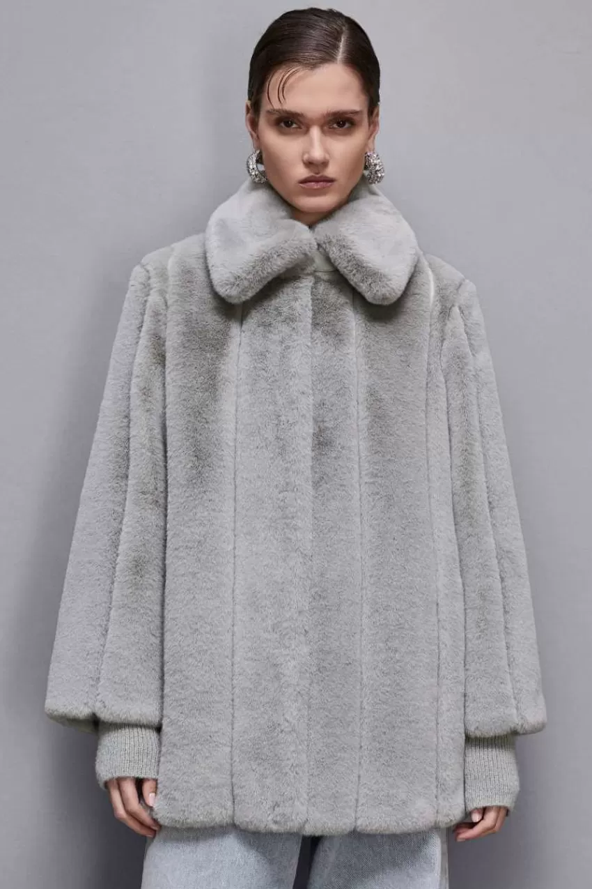 giubbotto_midi_in_tessuto_sintetico_5-1.webp Patrizia Pepe Cappotti<Giubbotto midi in tessuto sintetico