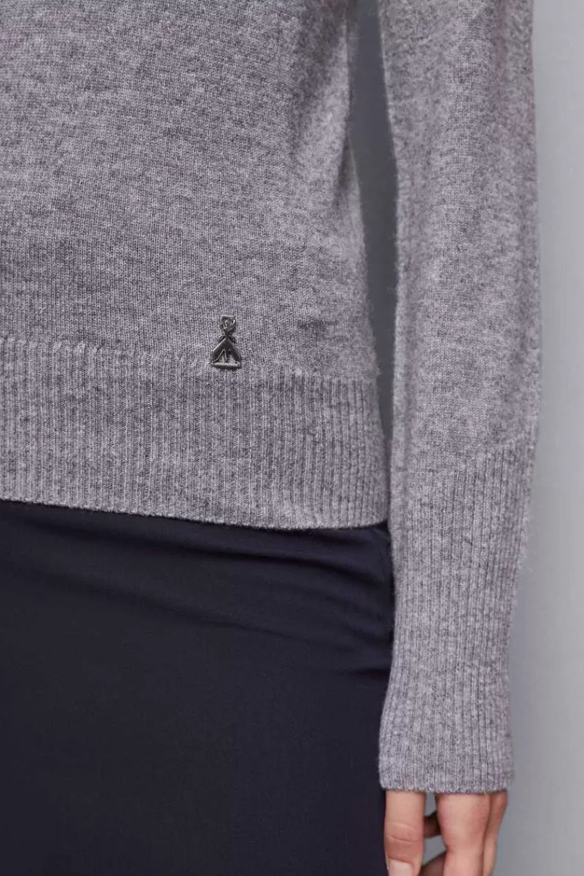 maglia_con_scollo_a_v_in_cashmere_3-1.webp Patrizia Pepe Maglie<Maglia con scollo a "V" in Cashmere