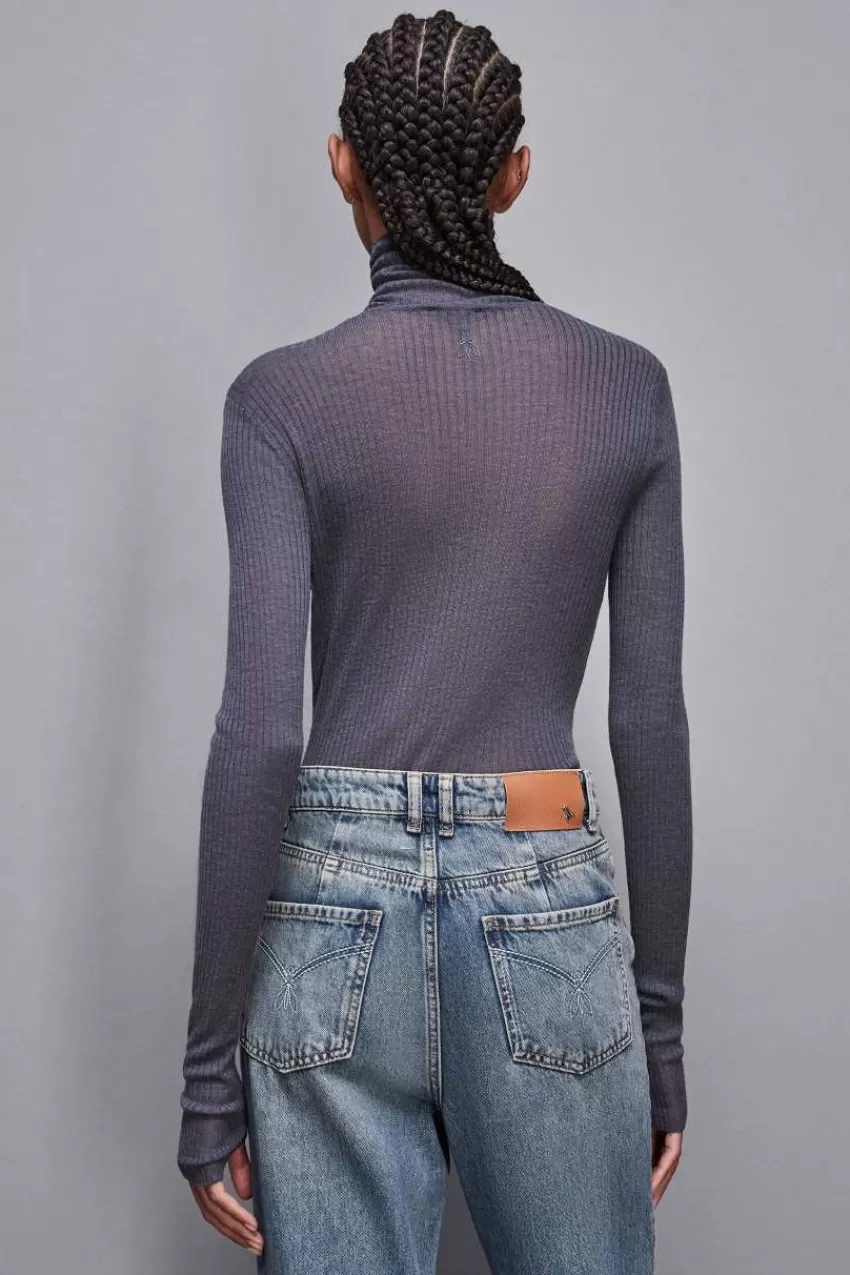 maglia_slim_fit_in_lana_essential_2-1.webp Patrizia Pepe Maglie<Maglia slim fit in lana Essential