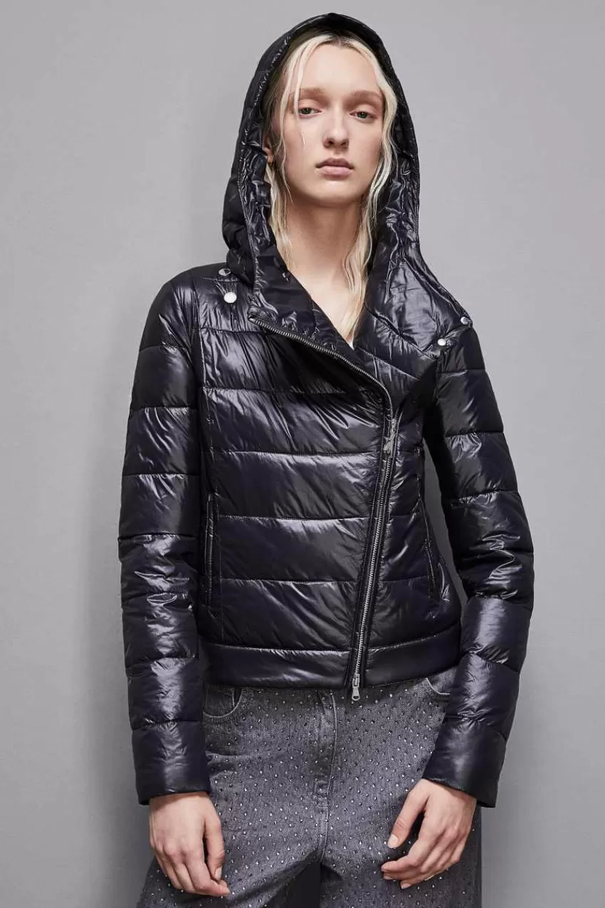 piumino_con_cappuccio_in_nylon_down_proof_3-2.webp Patrizia Pepe Piumini<Piumino con cappuccio in nylon down proof