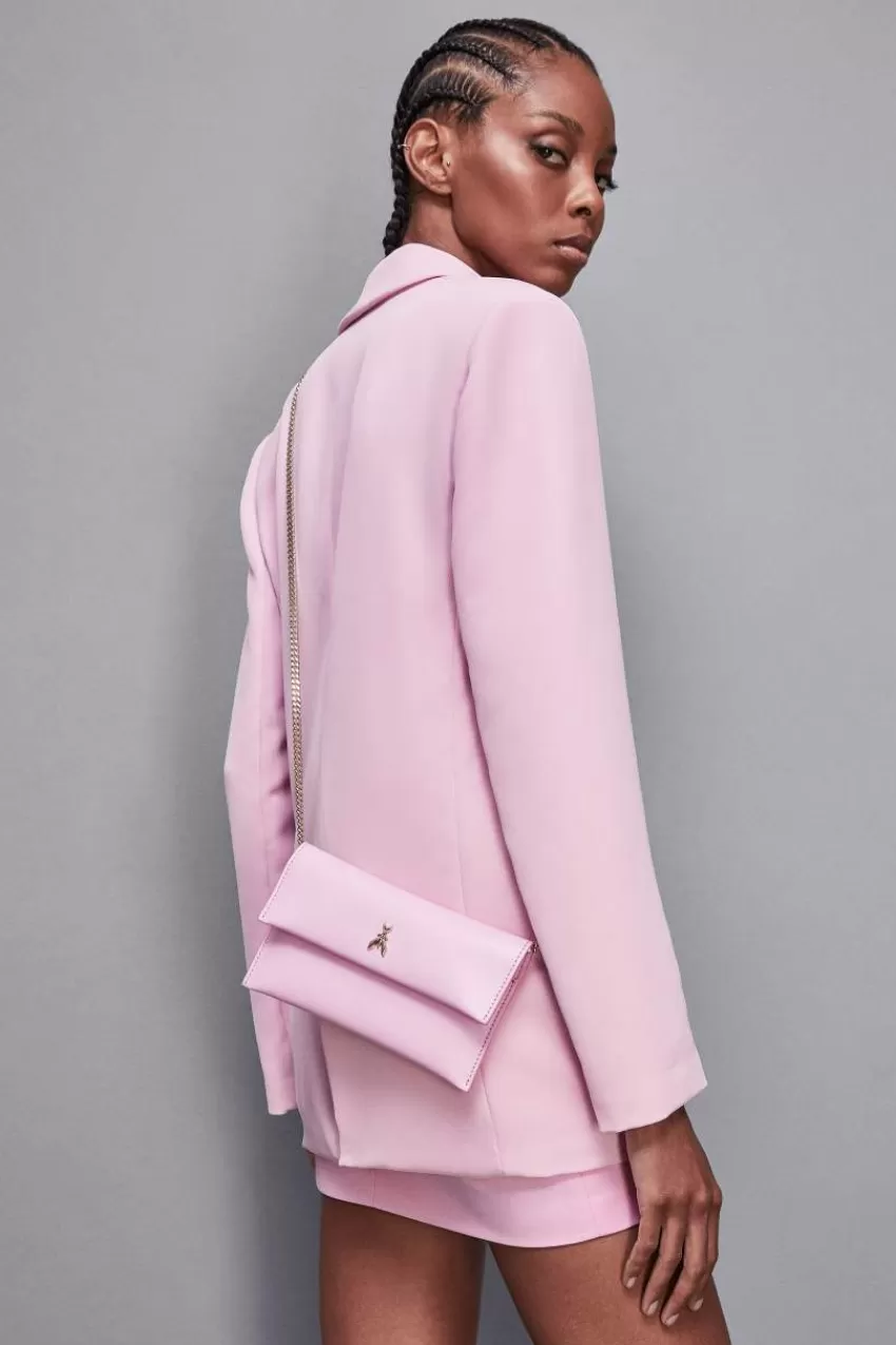 pochette_in_pelle_con_tracolla_a_catena_6.webp Patrizia Pepe Pochette<Pochette in pelle con tracolla a catena