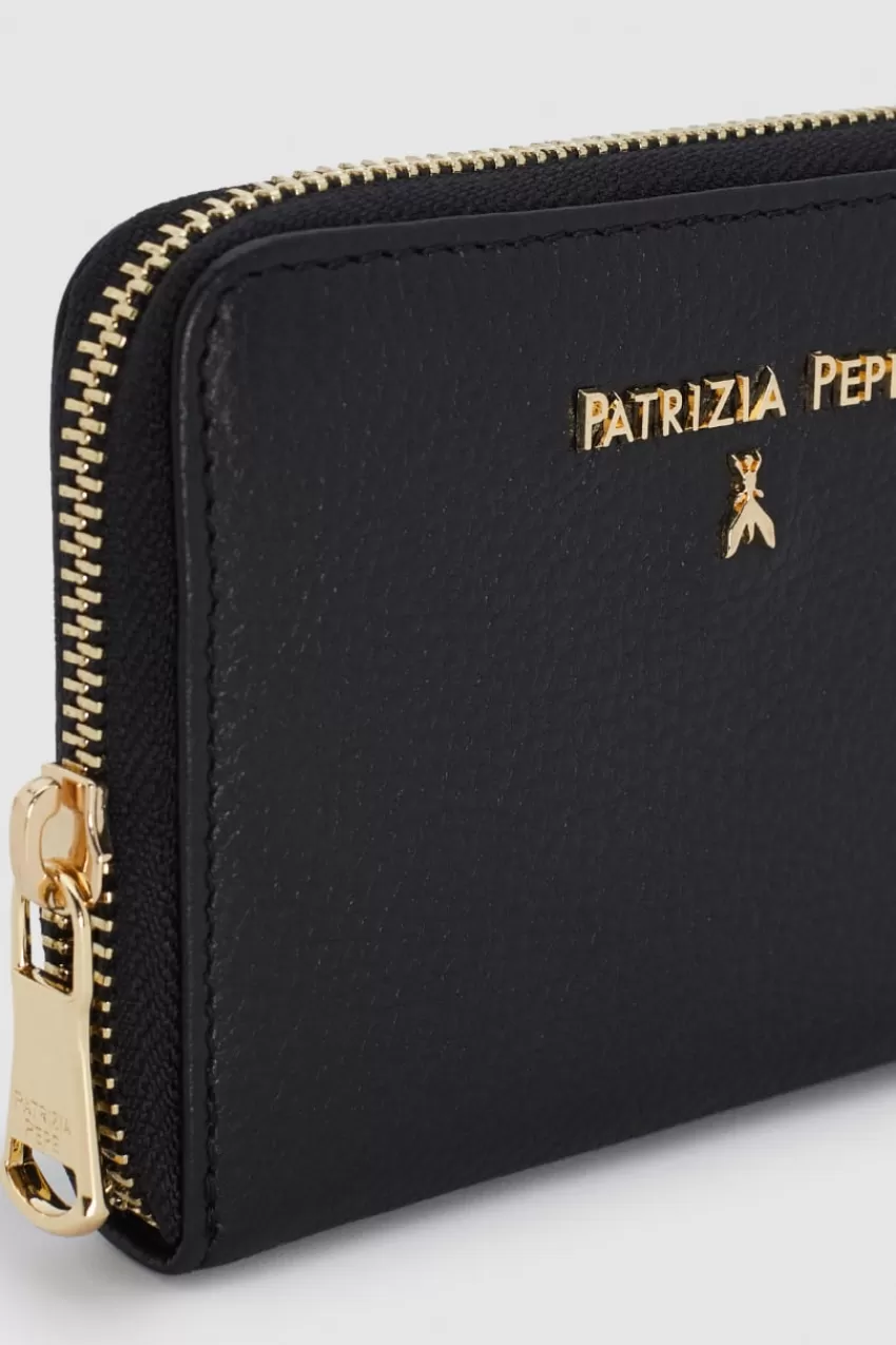 portafoglio_medium_ziparound_essential_2.webp Patrizia Pepe Piccola Pelletteria<Portafoglio Medium ZipAround "ESSENTIAL"