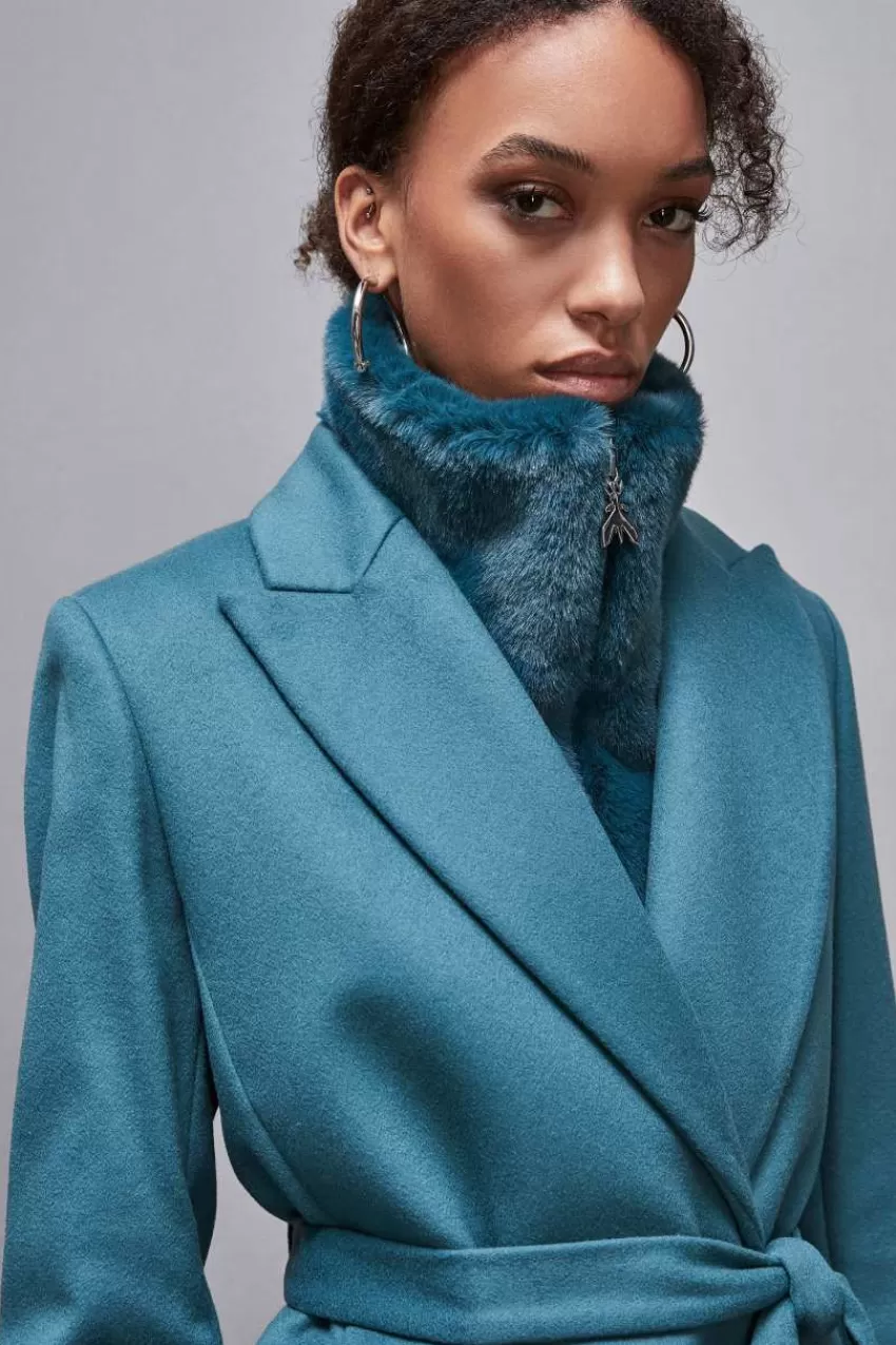 scaldacuore_smanicato_in_tessuto_5.webp Patrizia Pepe Foulard<Scaldacuore smanicato in tessuto