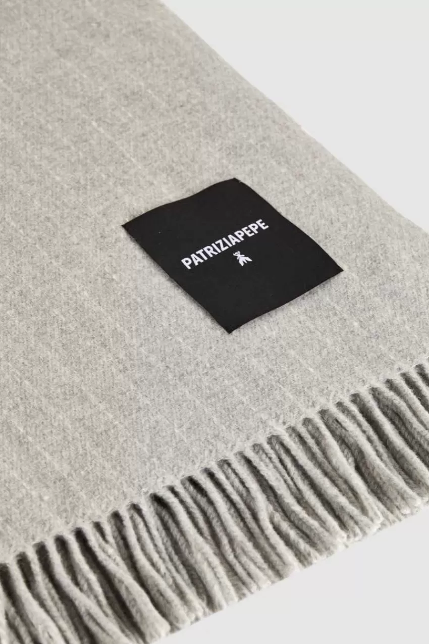 sciarpa_gessata_in_tessuto_misto_lana_2-1.webp Patrizia Pepe Foulard<Sciarpa gessata in tessuto misto lana