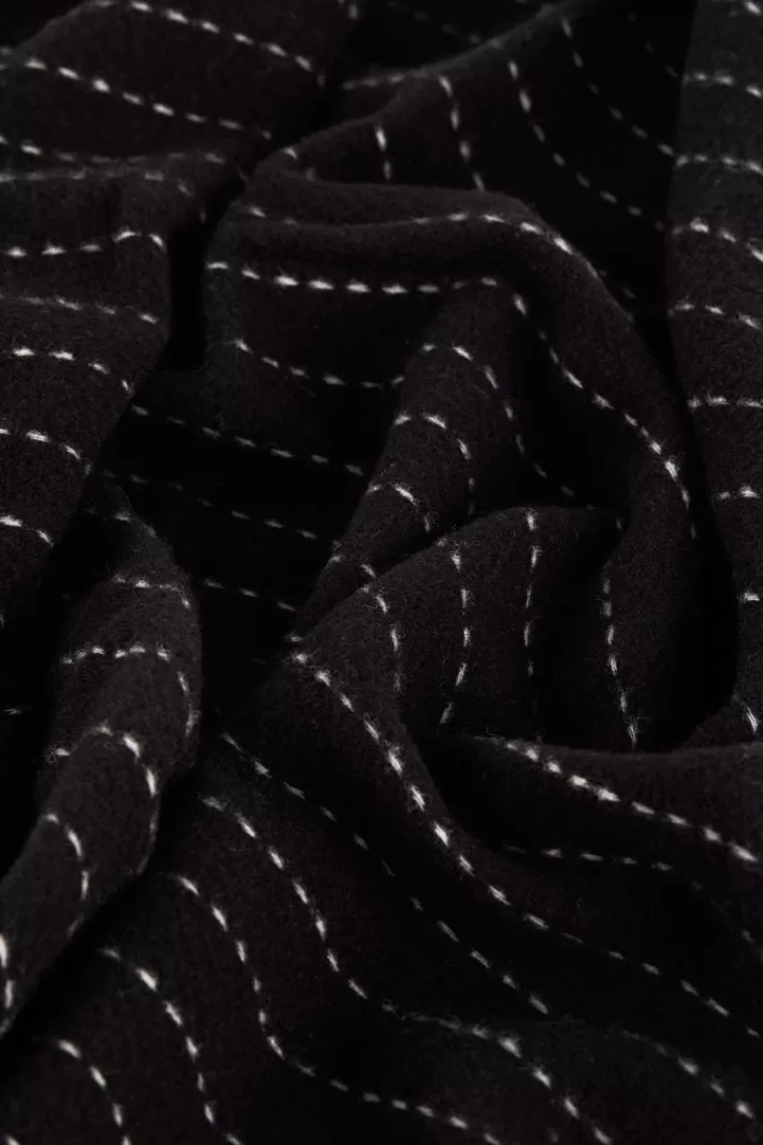 sciarpa_gessata_in_tessuto_misto_lana_2.webp Patrizia Pepe Foulard<Sciarpa gessata in tessuto misto lana