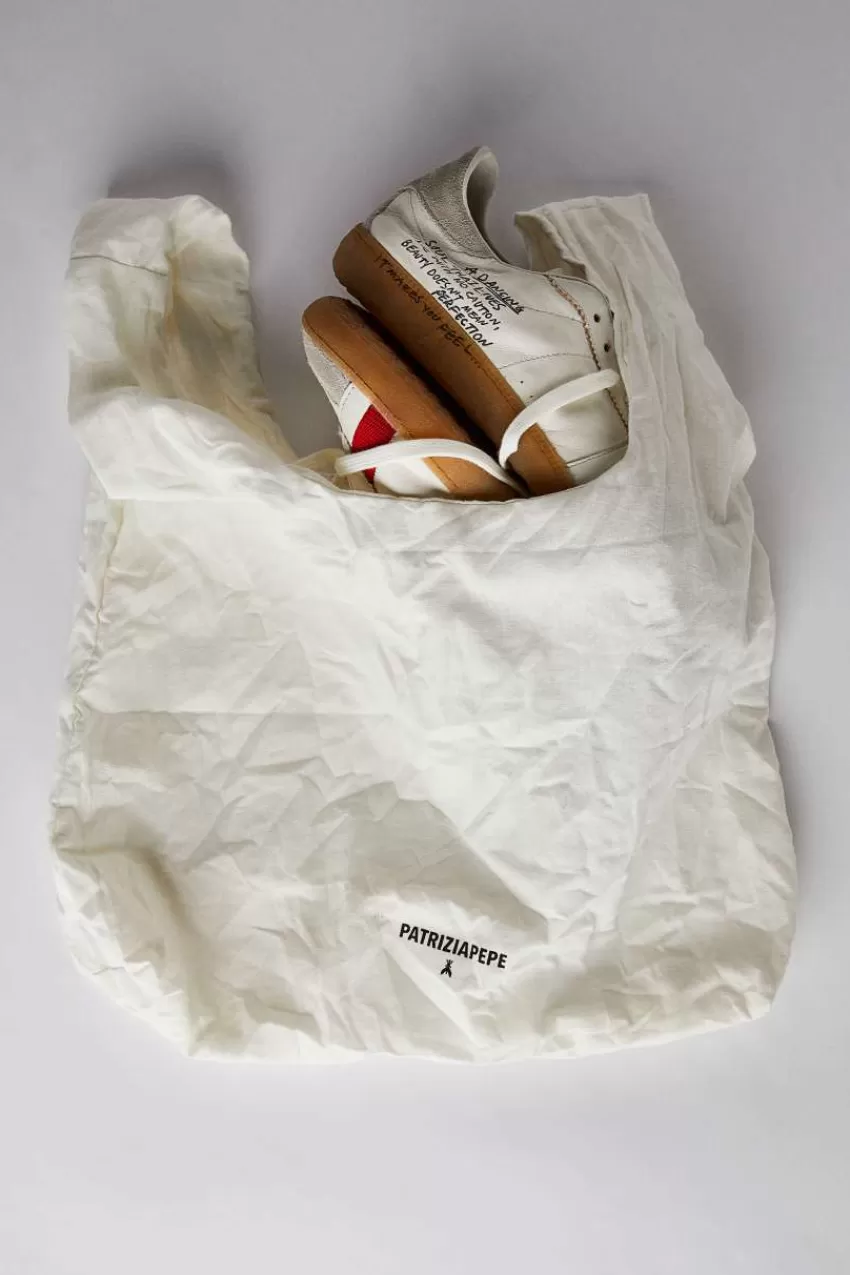 skin_sneakers_in_nappa_con_lettering_5-2.webp Patrizia Pepe Sneakers<SKIN Sneakers in nappa con Lettering