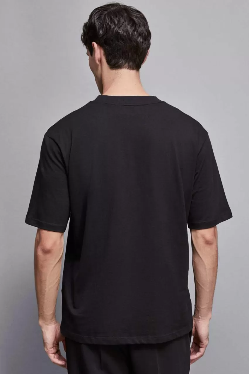 tshirt_con_applicazione_borchie_2.webp Uomo Patrizia Pepe T-Shirt E Camicie<T-shirt con applicazione borchie